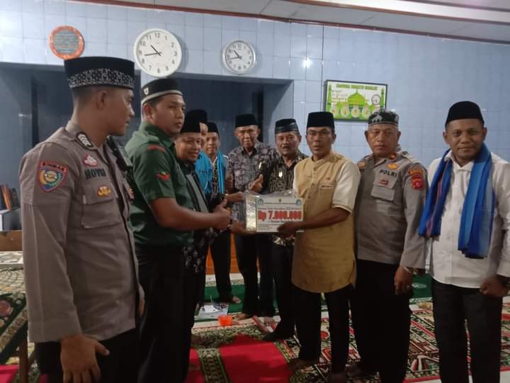 CAMAT BATANG GASAN DAMPINGI TIM SAFARI RAMADHAN KABUPATEN PADANG PARIAMAN KE SURAU PASA GASAN GADANG