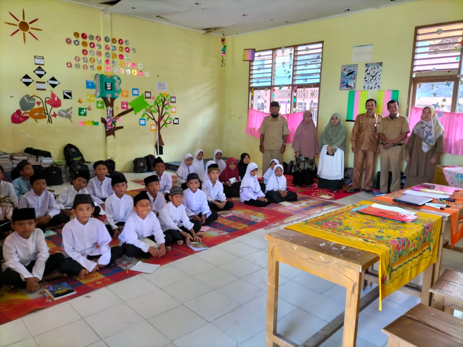 HARI KEDUA MONITORING TIM PESANTREN RAMADHAN 1443 H KECAMATAN BATANG GASAN